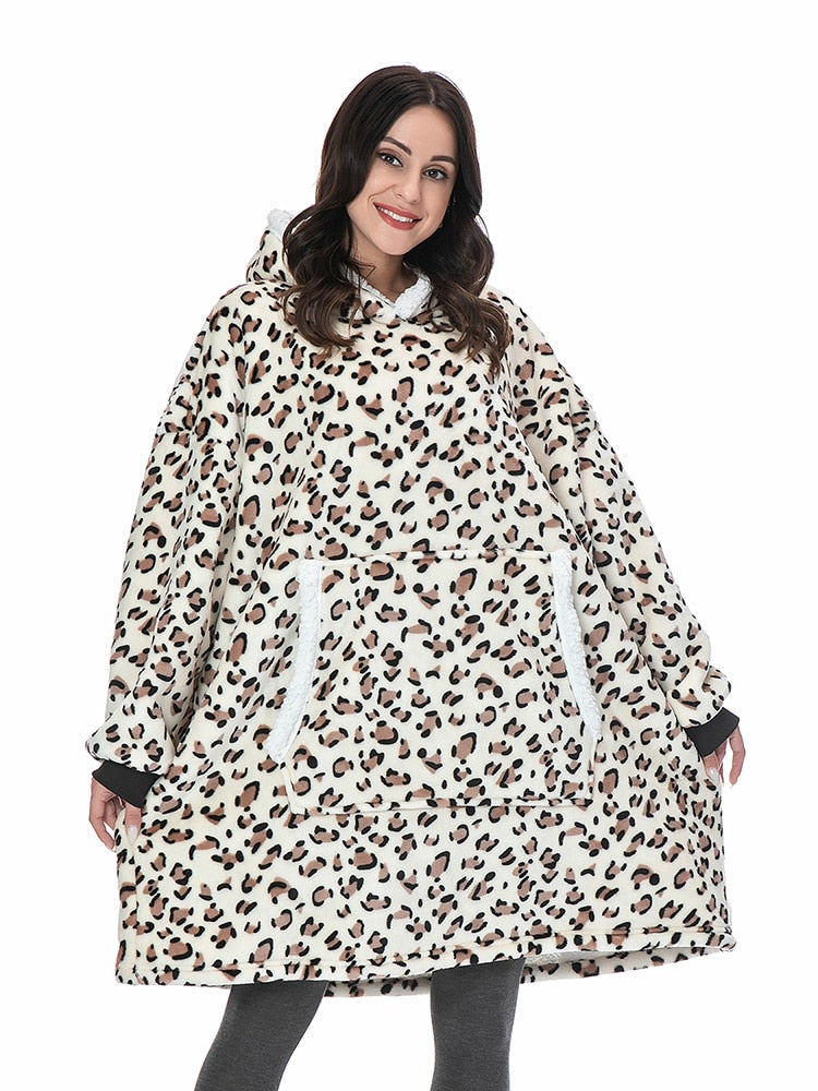 Oversized cozy hoodie blanket - Hat Daddys 
